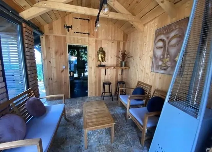 House & Wellness