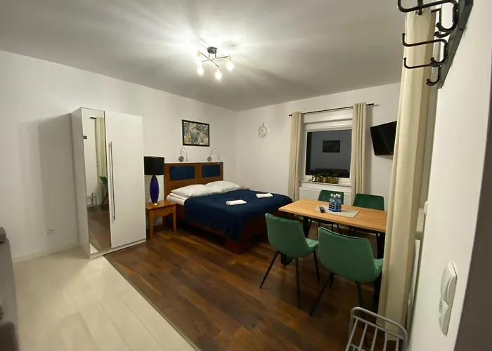 House & Wellness * Karwia