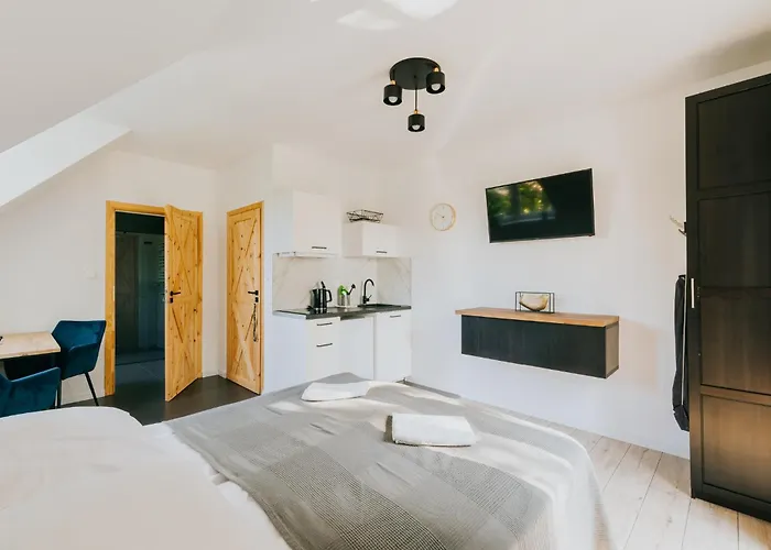 House & Wellness كارفيا