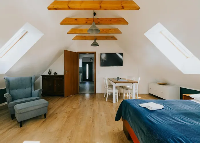 House & Wellness * Karwia